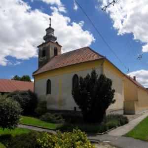 Csóti Evangélikus Leányegyházközség temploma
